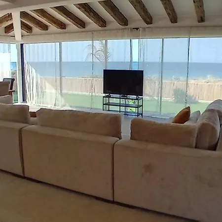 Villa Primera Linea